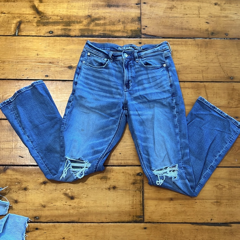 American Eagle 90’s Bootcut Jeans